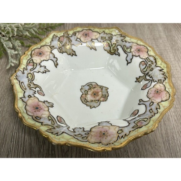 Antique Nippon Morimura Hand Painted Serving Bowl Pink Floral Gold Trim CHIP - Picture 1 of 8